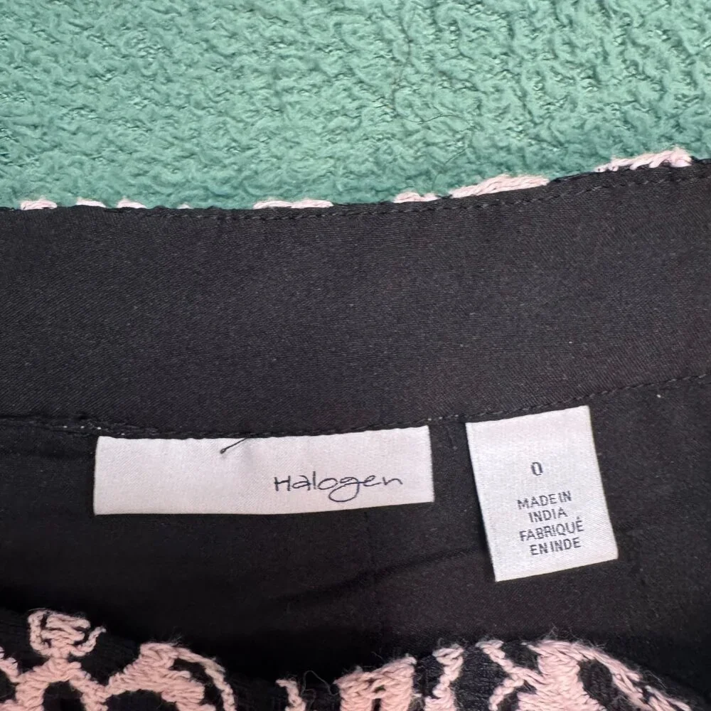 EUC Halogen Pink & Black Lace Pencil Skirt – Size 0